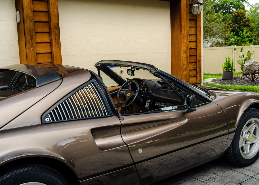 1983 Ferrari 308 GTS QV - Image 26 of 31