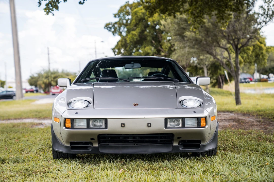 1983 Porsche 928 S - Image 3 of 31