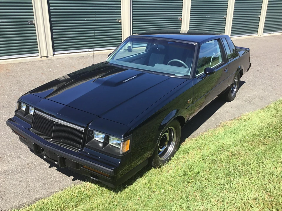 1986 Buick Grand National - Image 2 of 31