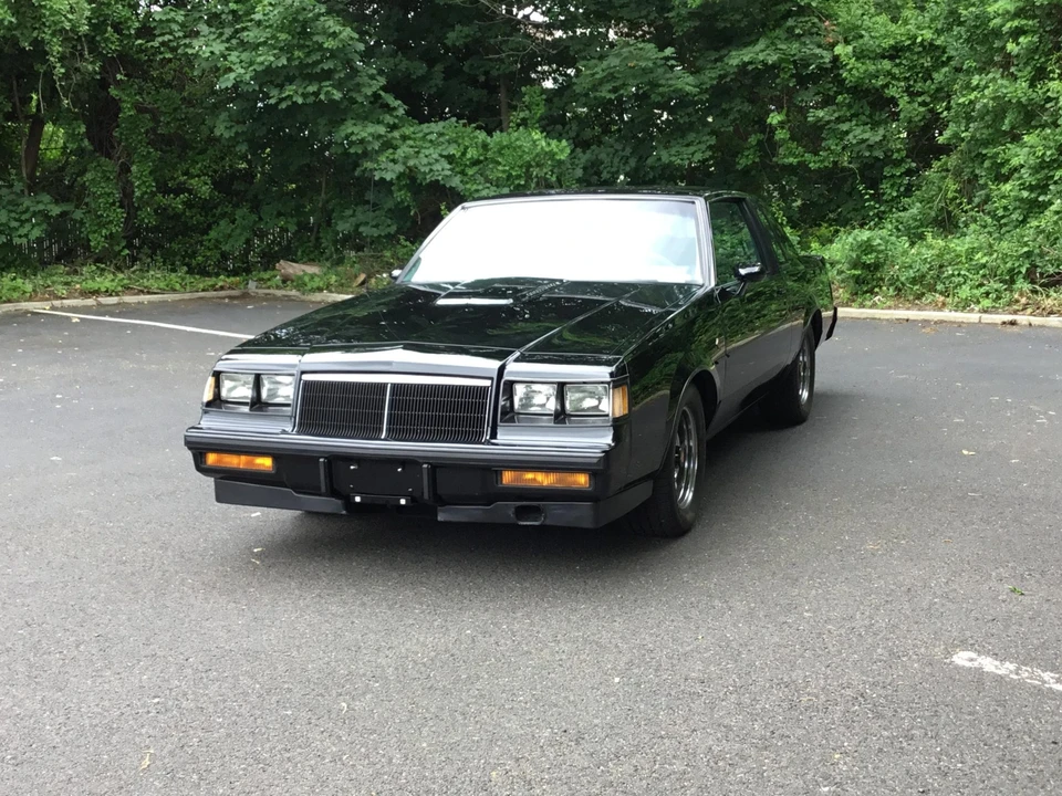 1986 Buick Grand National - Image 25 of 31