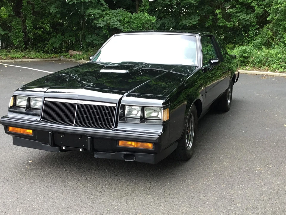 1986 Buick Grand National - Image 26 of 31