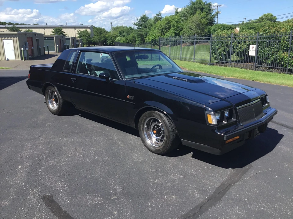 1986 Buick Grand National - Image 15 of 31
