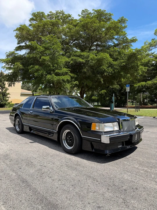 1986 Lincoln Continental Mark VII - Image 8 of 31
