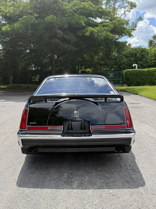 1986 Lincoln Continental Mark VII - Image 13 of 31