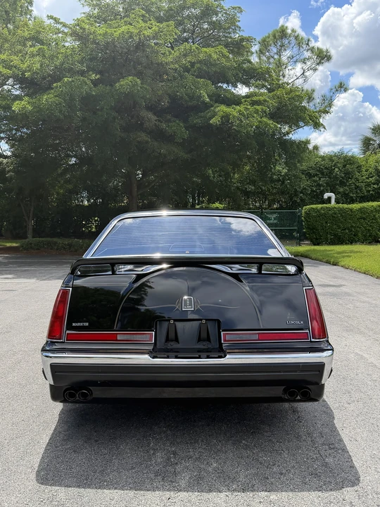 1986 Lincoln Continental Mark VII - Image 14 of 31