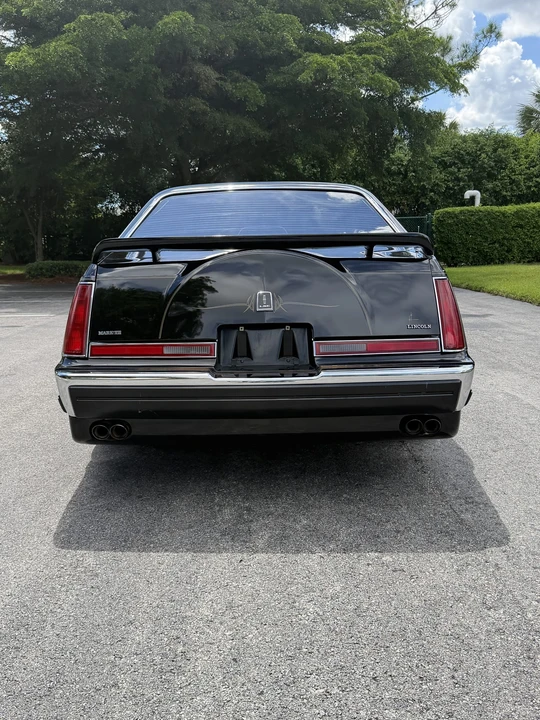 1986 Lincoln Continental Mark VII - Image 12 of 31