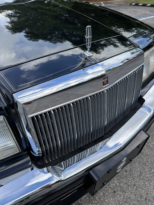 1986 Lincoln Continental Mark VII - Image 24 of 31