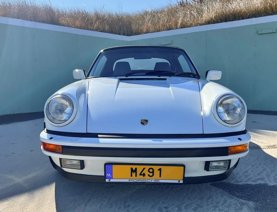 1986 Porsche 911 Carrera 3.2 - Image 2 of 6