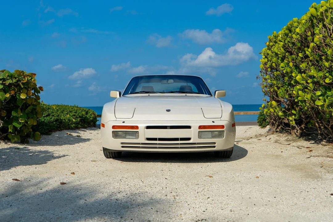 1986 Porsche 944 Turbo - Image 25 of 31