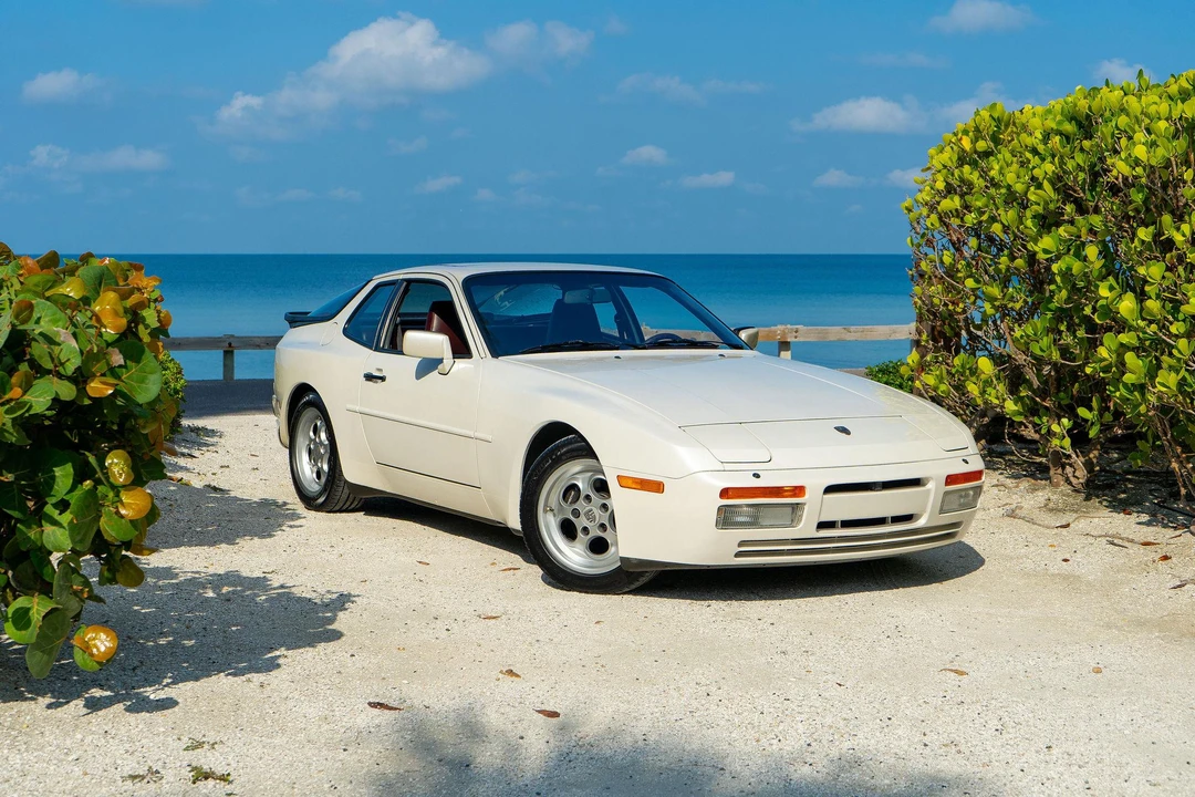 1986 Porsche 944 Turbo - Image 27 of 31