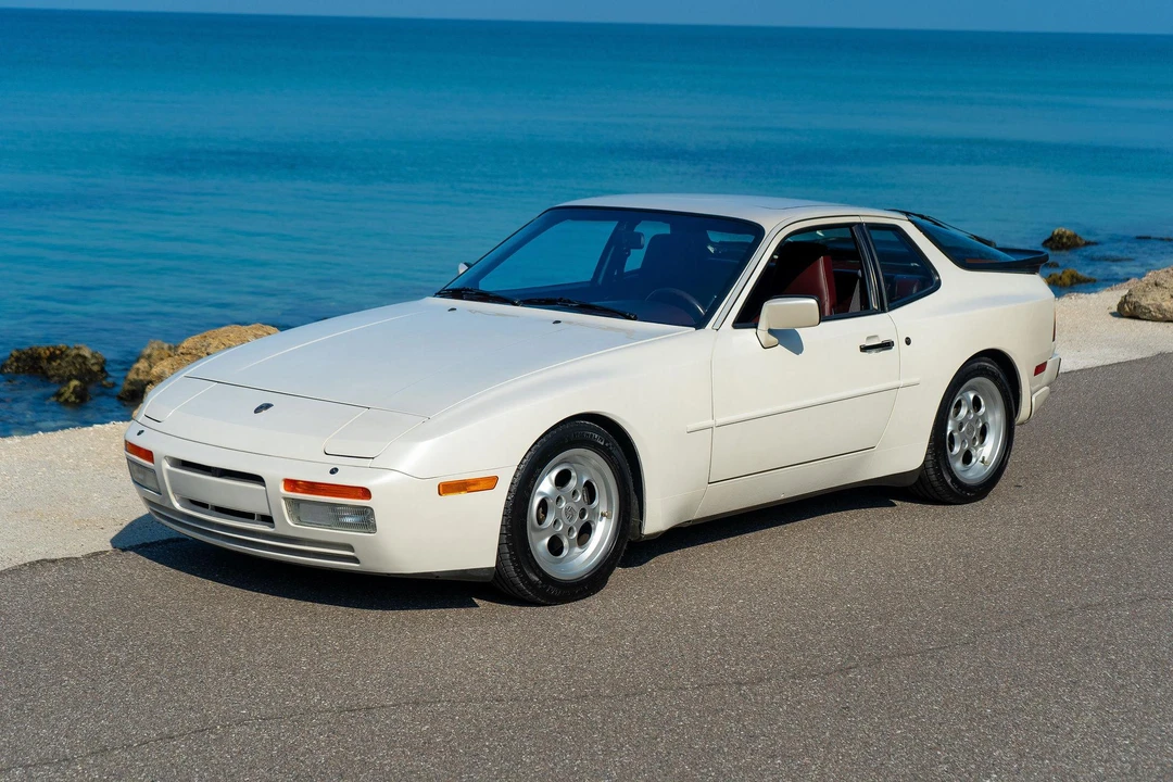 1986 Porsche 944 Turbo - Image 5 of 31
