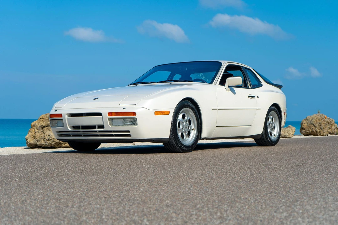 1986 Porsche 944 Turbo - Image 6 of 31