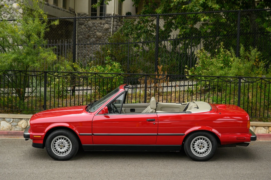 1987 BMW E30 3 Series - Image 11 of 31