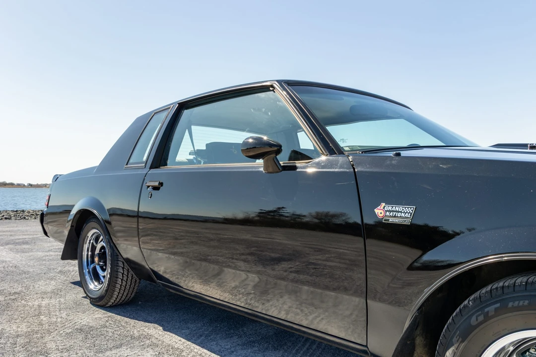 1987 Buick Grand National - Image 24 of 31
