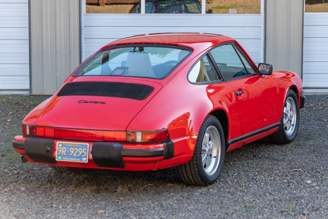 1987 Porsche 911 Carrera 3.2 - Image 8 of 31
