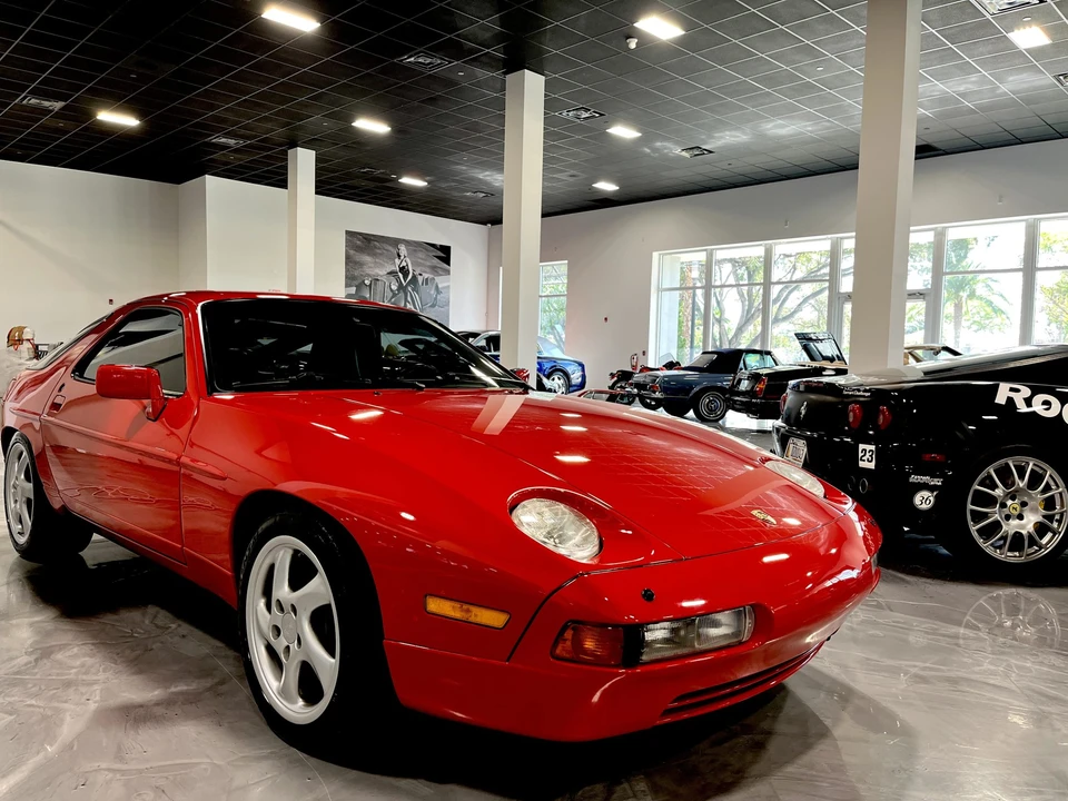 1988 Porsche 928 S4 - Image 5 of 31