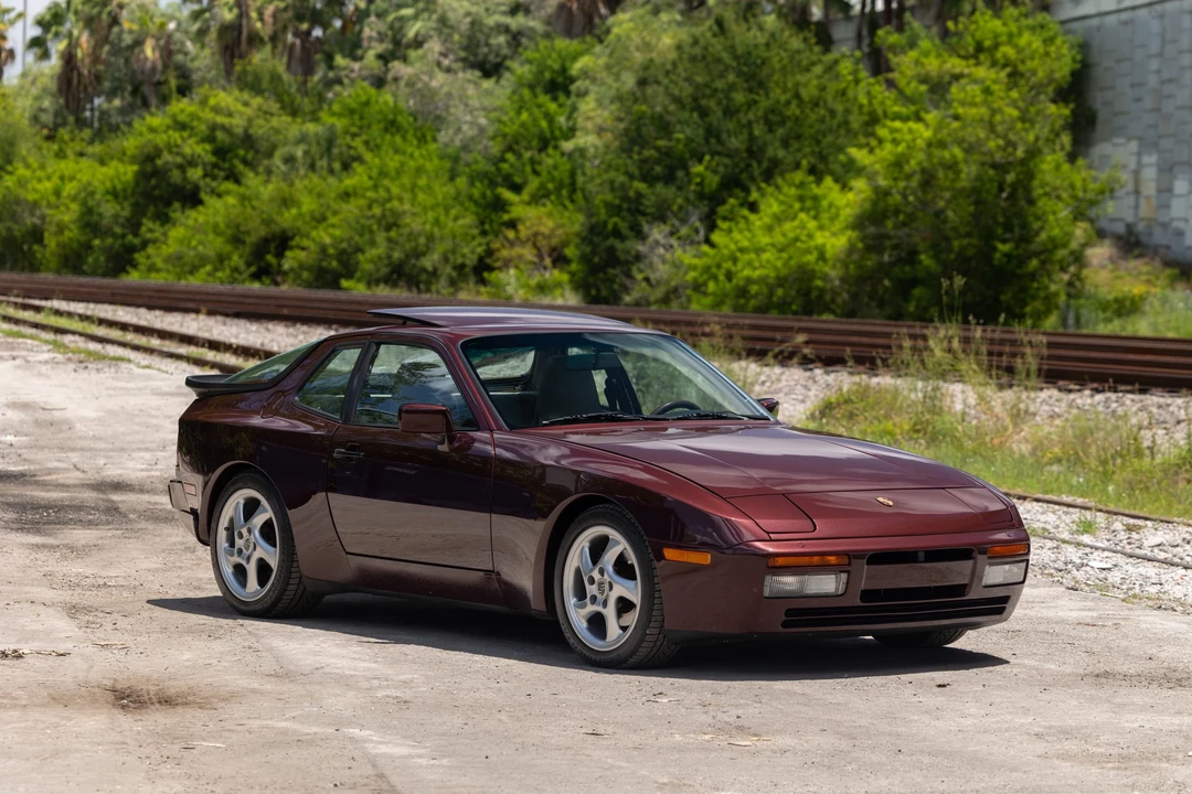1988 Porsche 944 Turbo - Image 18 of 31