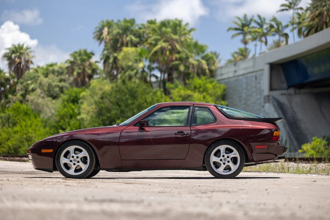 1988 Porsche 944 Turbo - Image 5 of 31