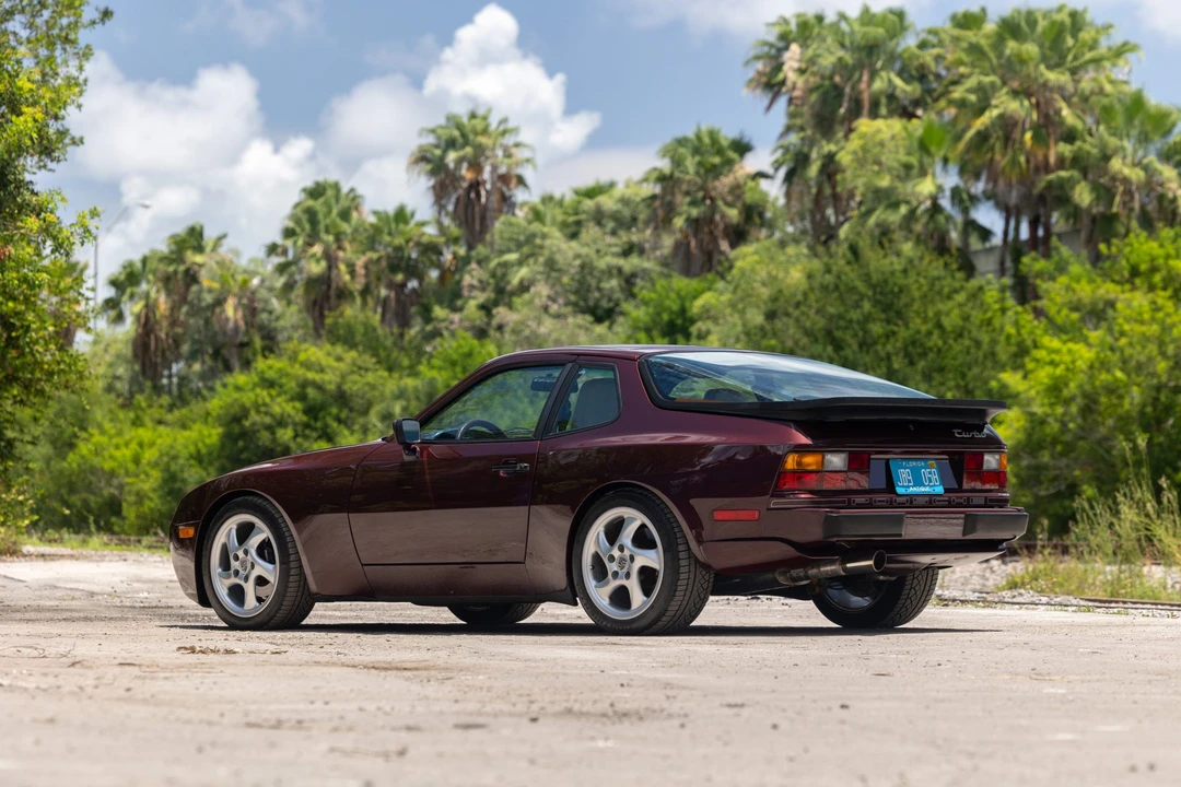1988 Porsche 944 Turbo - Image 8 of 31