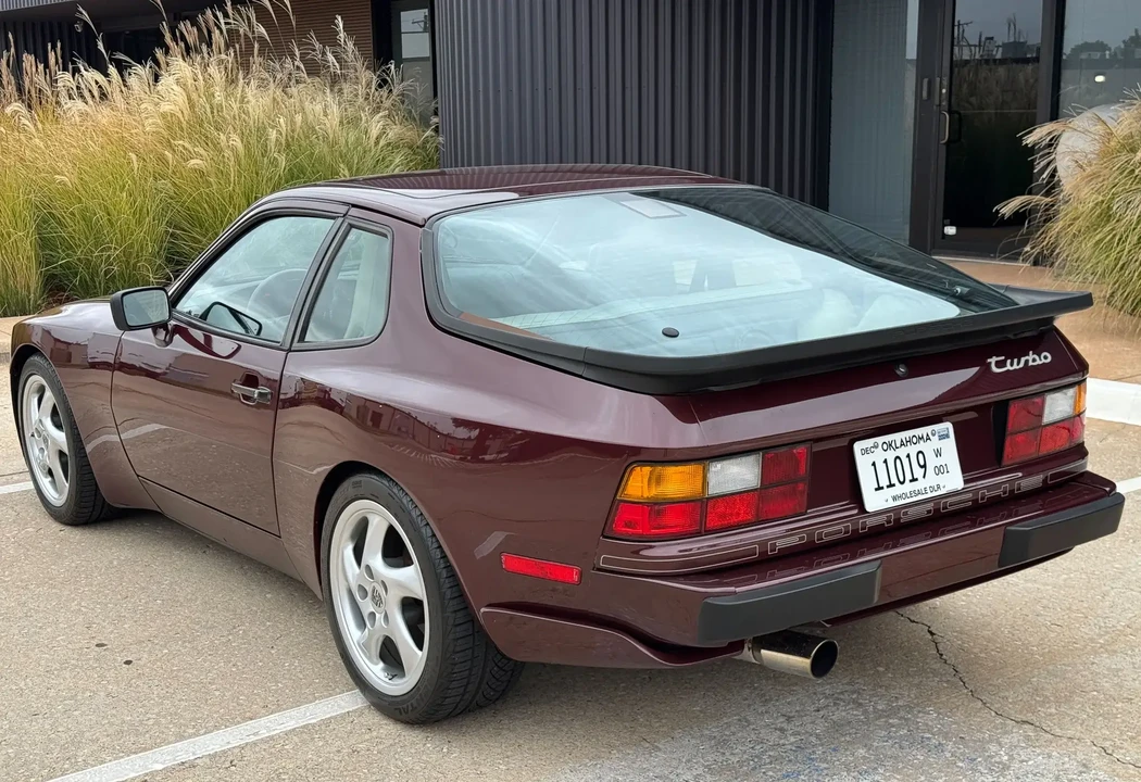 1988 Porsche 944 Turbo - Image 4 of 6
