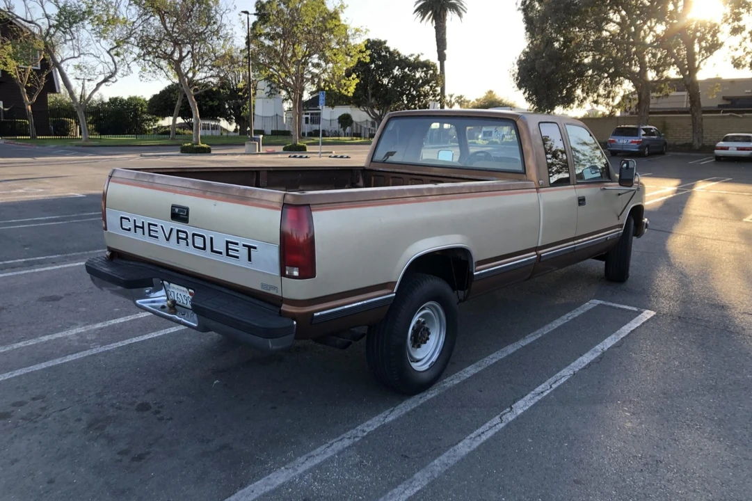 1989 Chevrolet C/K 4th Gen - Image 2 of 8