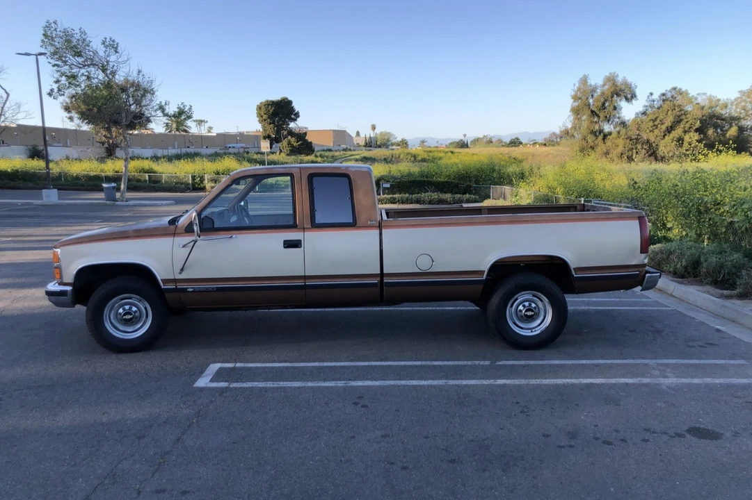 1989 Chevrolet C/K 4th Gen - Image 3 of 8