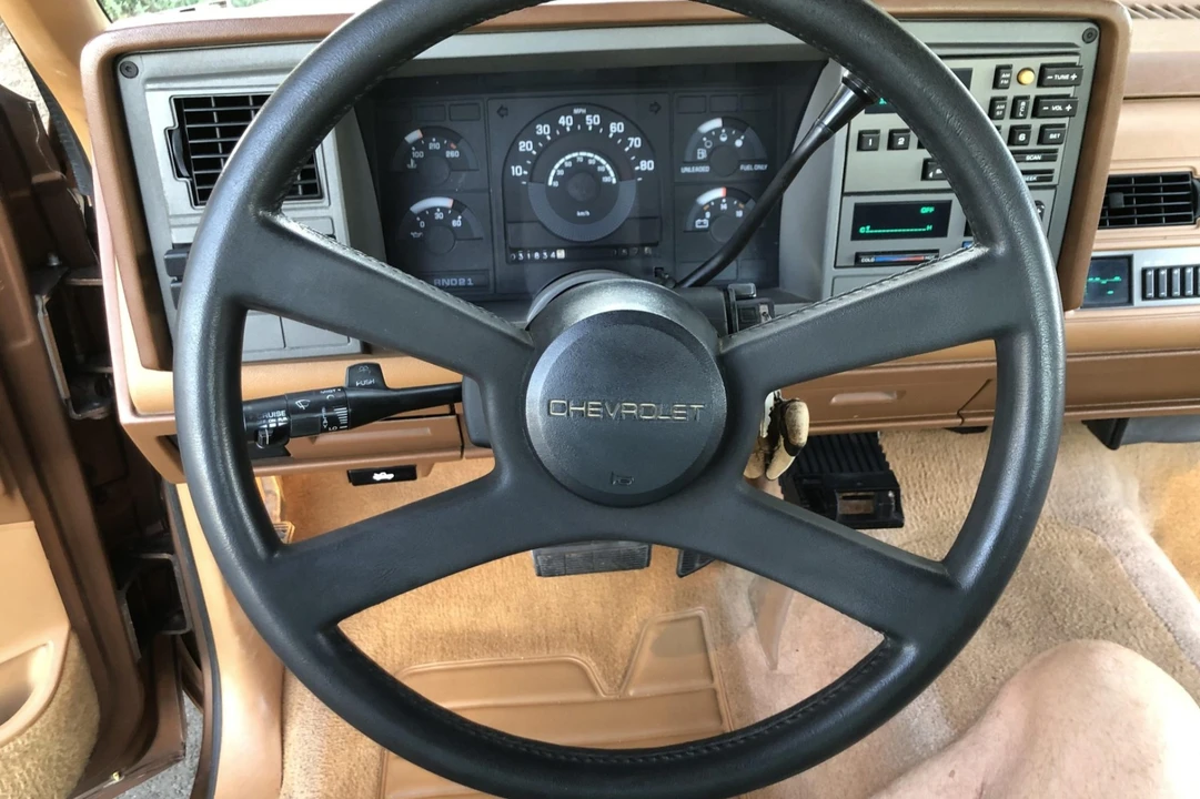 1989 Chevrolet C/K 4th Gen - Image 5 of 8