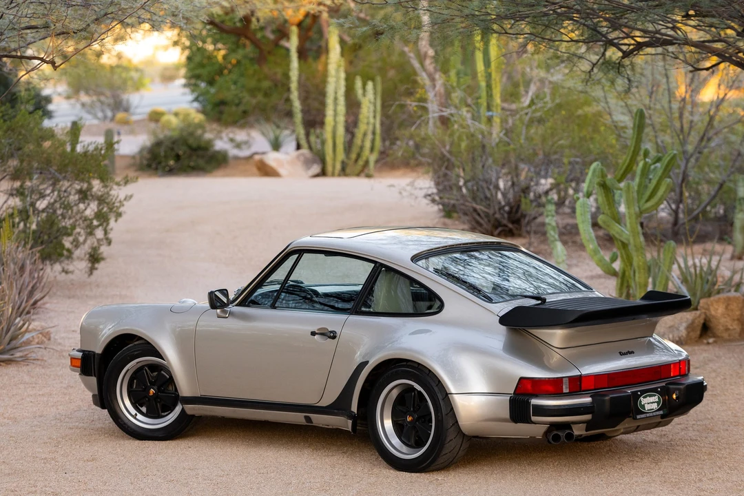 1989 Porsche 930 Turbo - Image 7 of 31