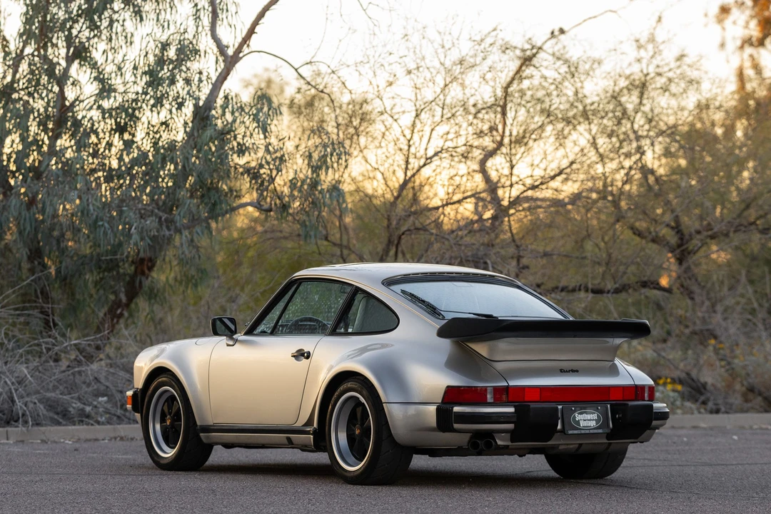 1989 Porsche 930 Turbo - Image 8 of 31