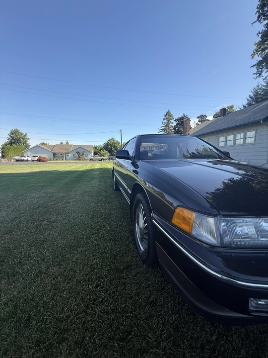 1990 Acura Legend 1st Gen - Image 17 of 31