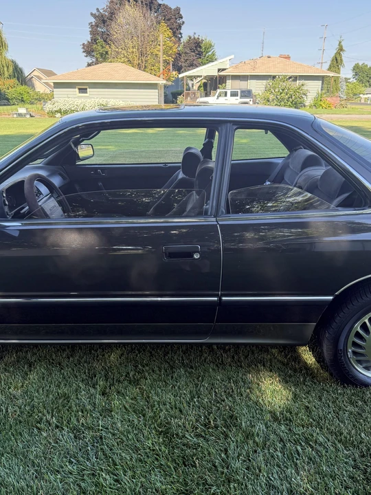 1990 Acura Legend 1st Gen - Image 25 of 31