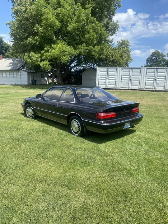 1990 Acura Legend 1st Gen - Image 6 of 31