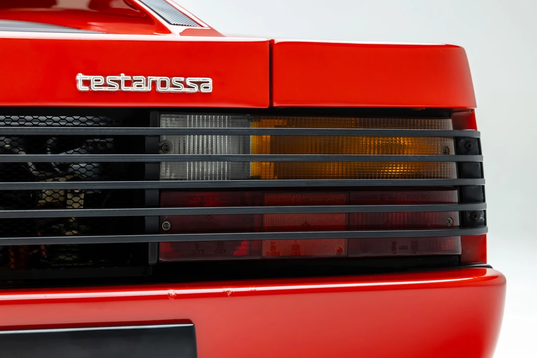 1990 Ferrari Testarossa - Image 29 of 31