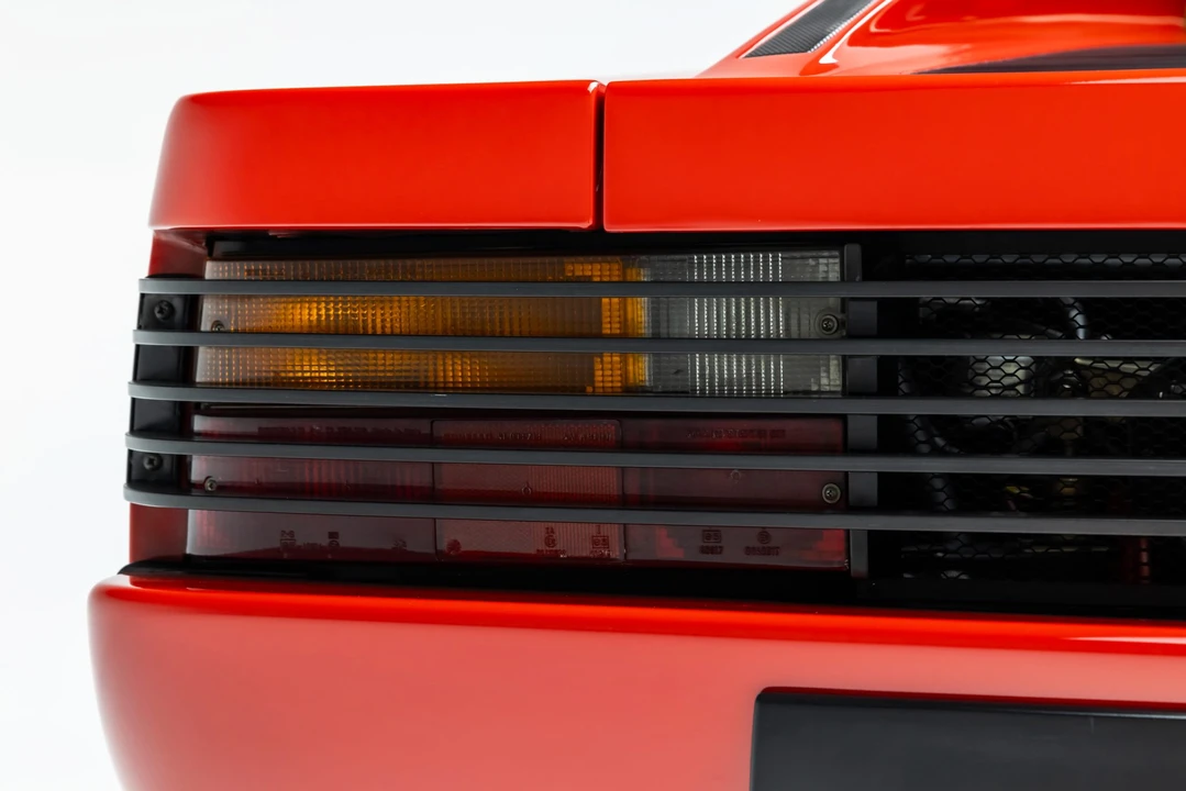 1990 Ferrari Testarossa - Image 28 of 31