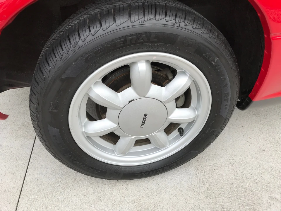 1990 Mazda NA MX-5 Miata - Image 28 of 31