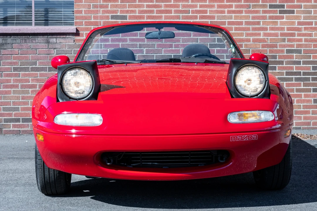 1990 Mazda NA MX-5 Miata - Image 15 of 31