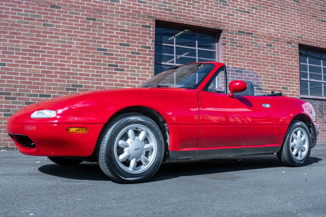 1990 Mazda NA MX-5 Miata - Image 12 of 31
