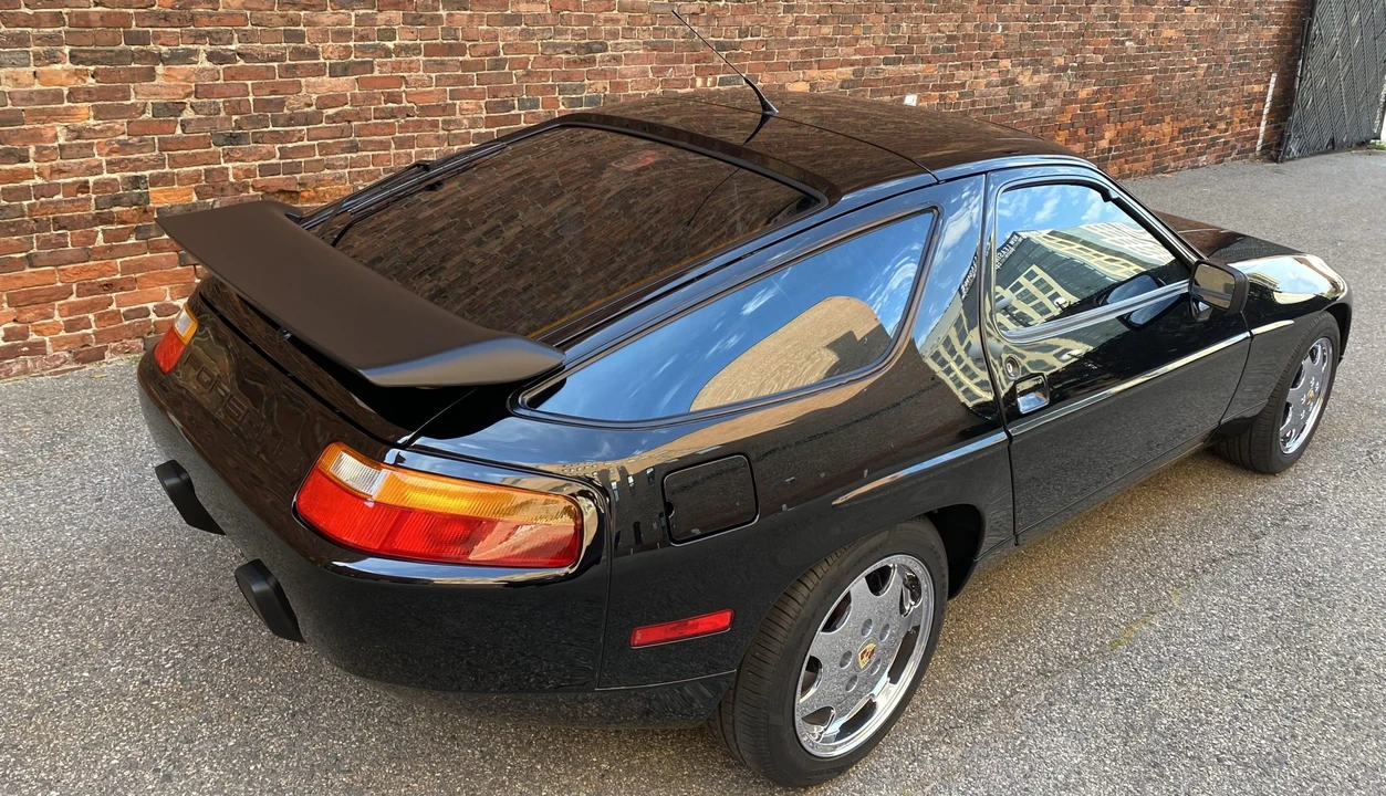 1990 Porsche 928 GT - Image 27 of 31