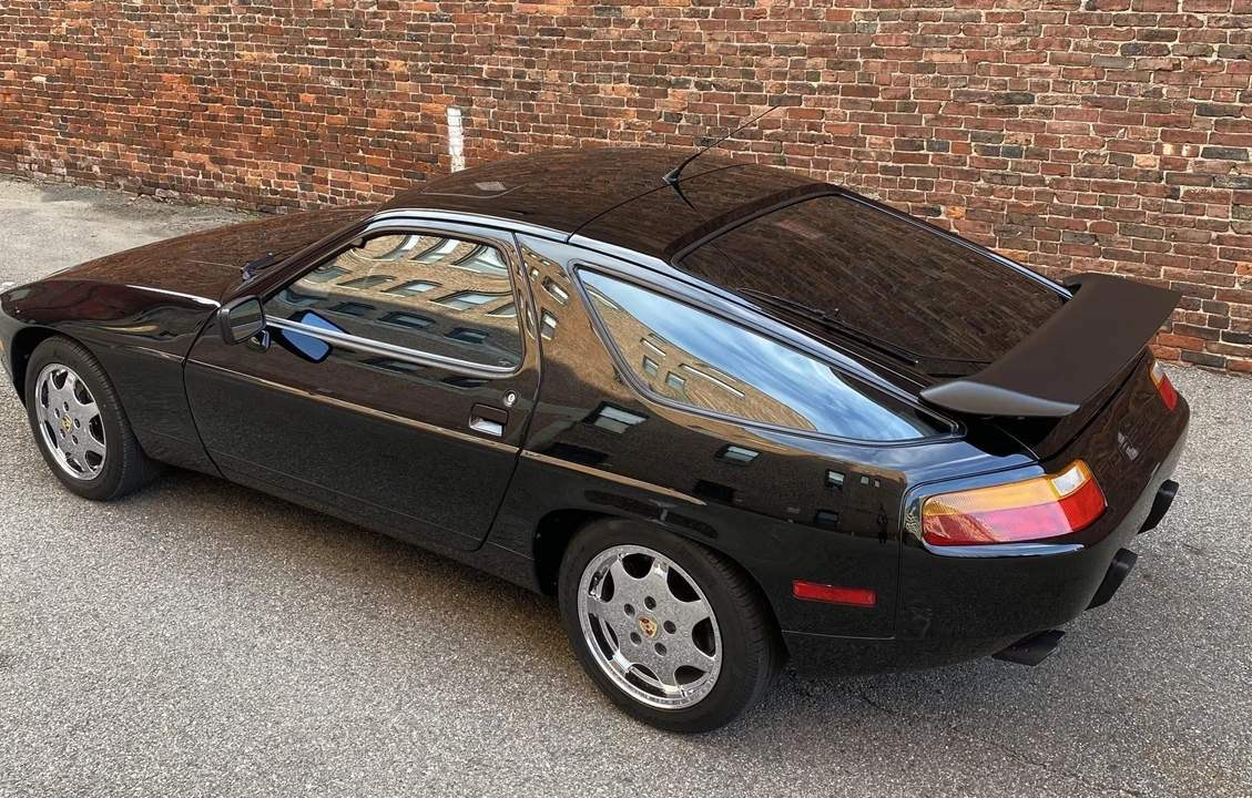 1990 Porsche 928 GT - Image 14 of 31
