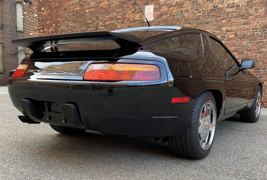 1990 Porsche 928 GT - Image 21 of 31