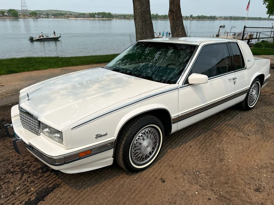 1991 Cadillac Eldorado 11th Gen - Image 3 of 31