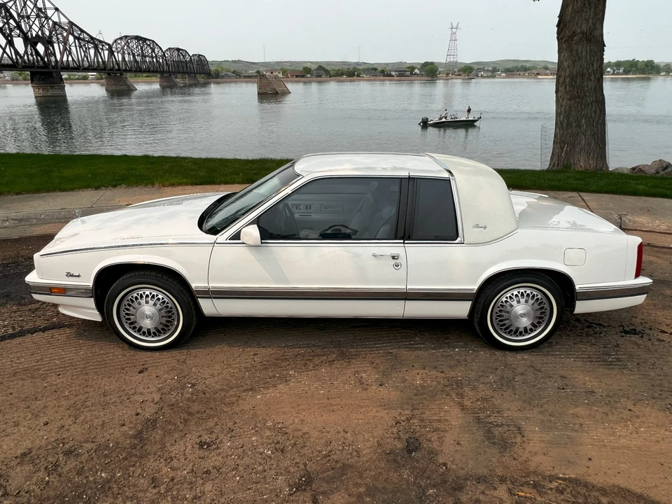 1991 Cadillac Eldorado 11th Gen - Image 8 of 31