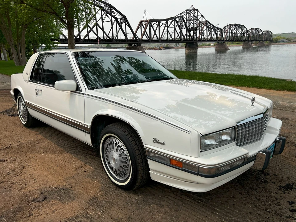 1991 Cadillac Eldorado 11th Gen - Image 29 of 31