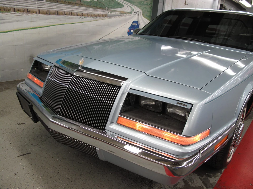 1991 Chrysler Imperial - Image 21 of 31