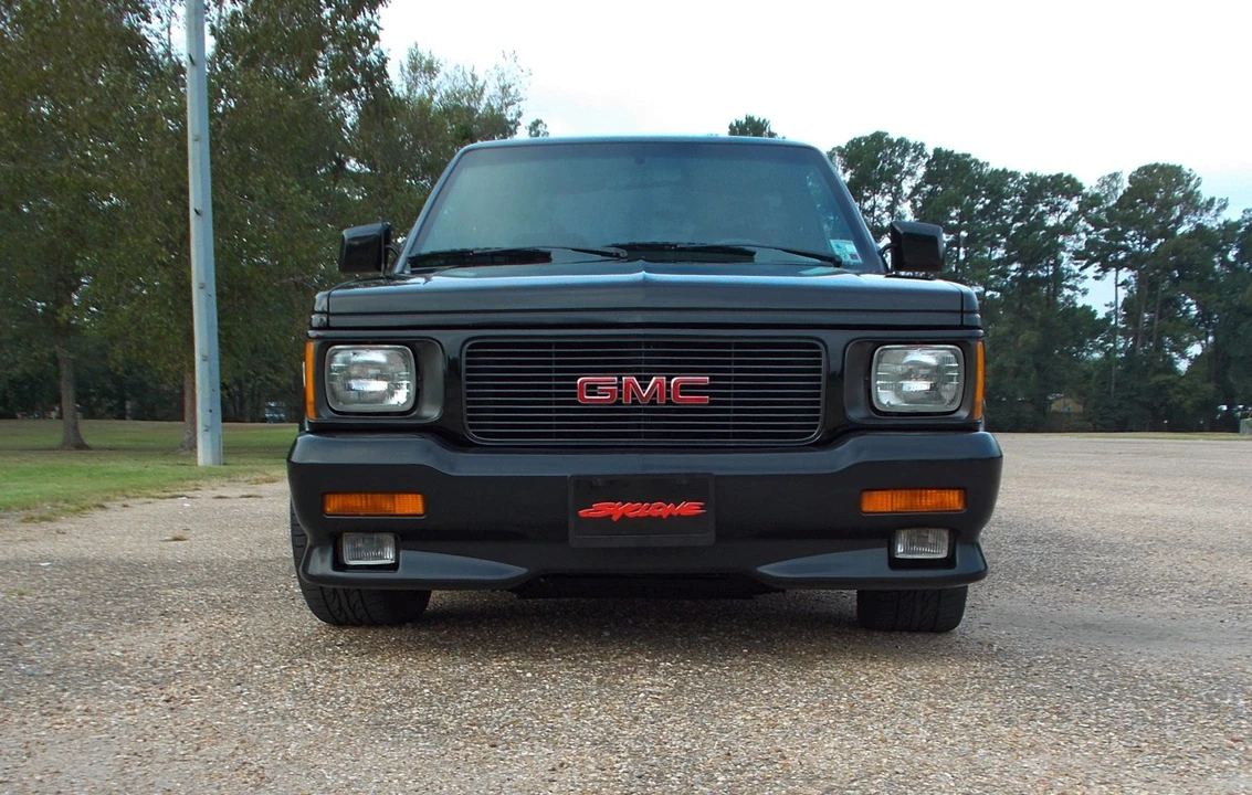 1991 GMC Syclone - Image 2 of 31