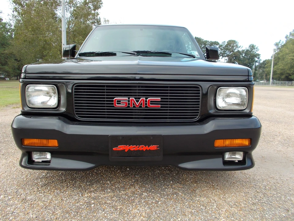 1991 GMC Syclone - Image 5 of 31