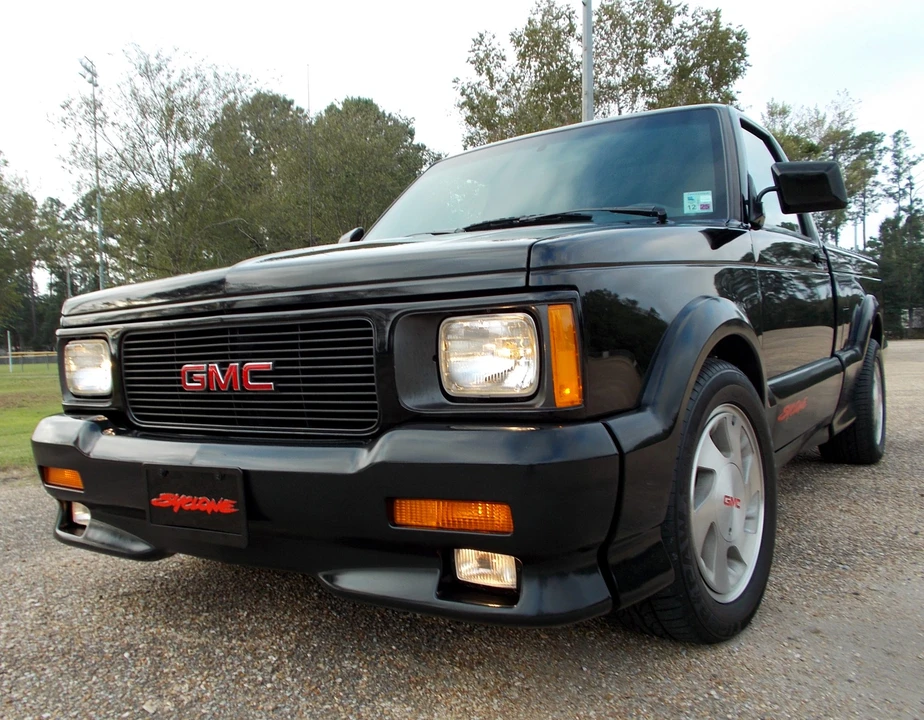 1991 GMC Syclone - Image 10 of 31