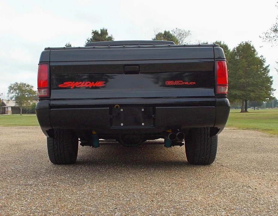1991 GMC Syclone - Image 27 of 31