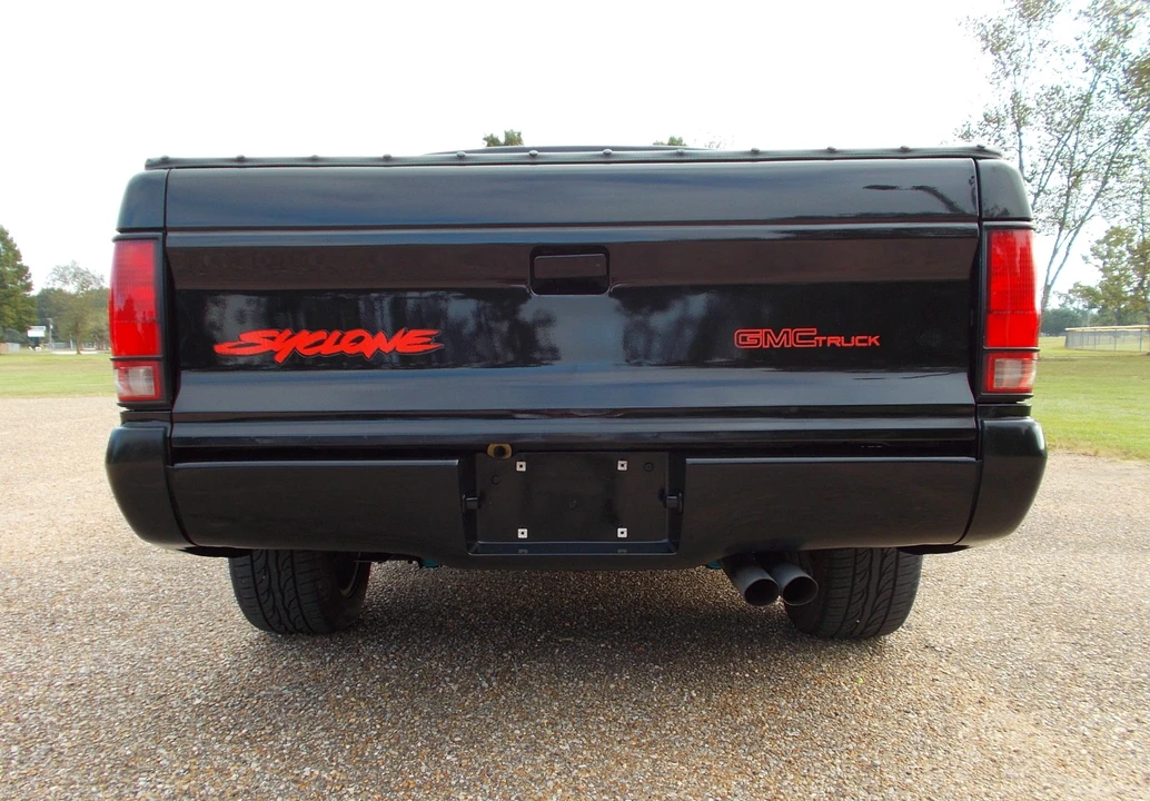 1991 GMC Syclone - Image 31 of 31
