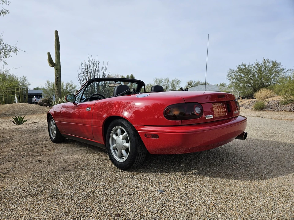 1991 Mazda NA MX-5 Miata - Image 8 of 31